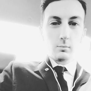 Meet your Posher, James